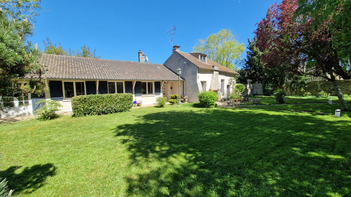 Maison à NOZAY