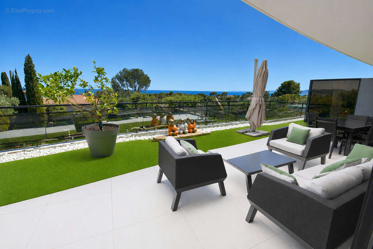 Appartement à SAINT-RAPHAEL