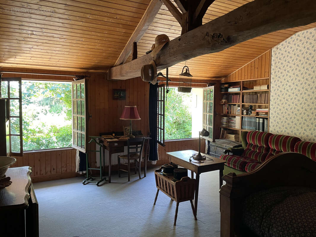 Maison à AIGREFEUILLE-D&#039;AUNIS