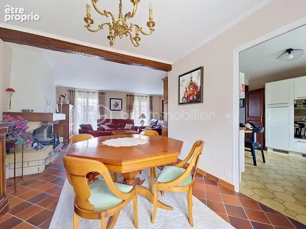 Le plessis pate - limite bretigny - maison familiale 6 pièces non mitoyenne, édifiée sur sous sol total avec garage et jardin - photo 8