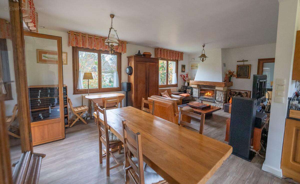 Maison 244 m² à Proville  - photo 6