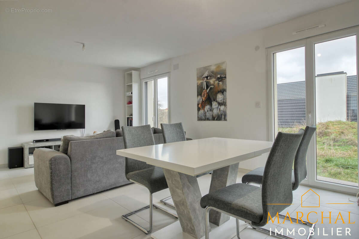 Maison à METZERESCHE