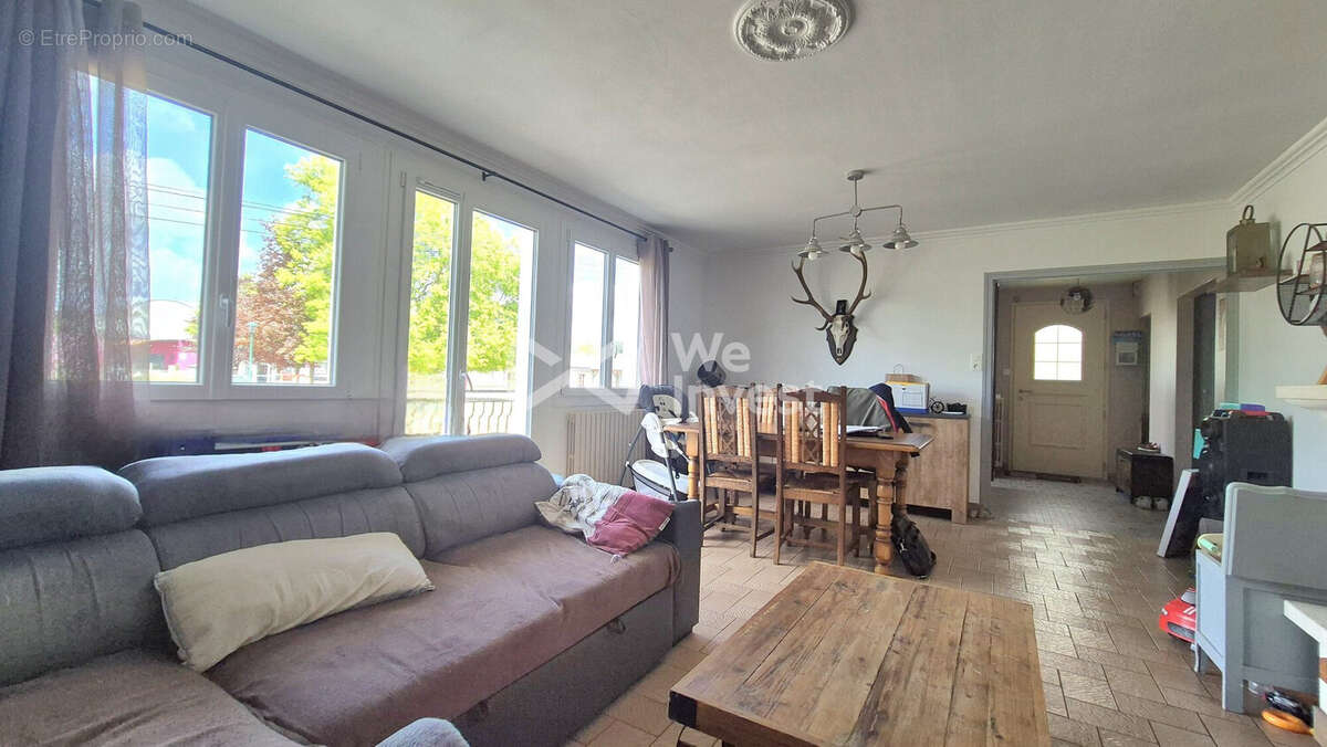 Maison à SAINT-MARS-D'OUTILLE