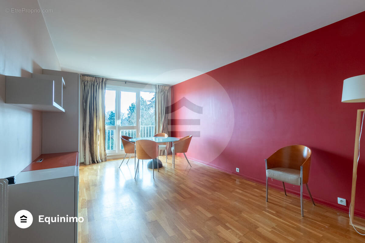Appartement à RUEIL-MALMAISON