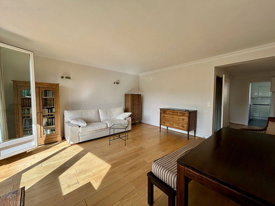 Appartement à BOULOGNE-BILLANCOURT