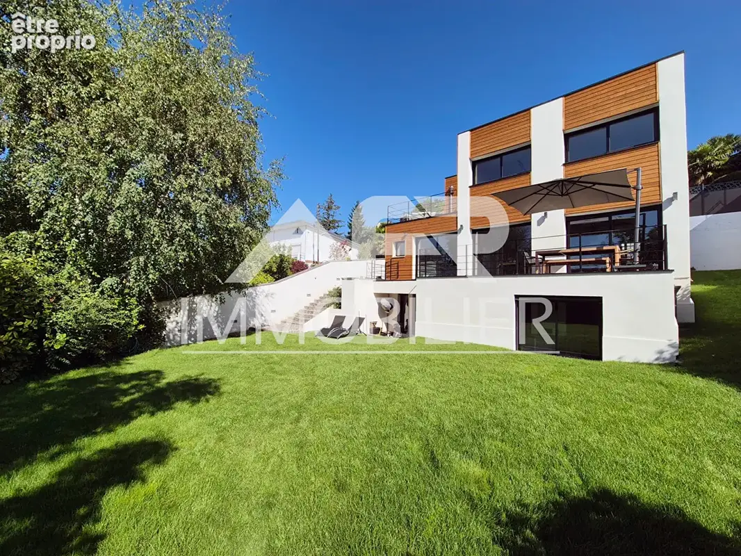 Maison contemporaine à Chatou , Vue panoramique sur la vallée de la Seine, domotique et cadre de vie privilégié - photo 12