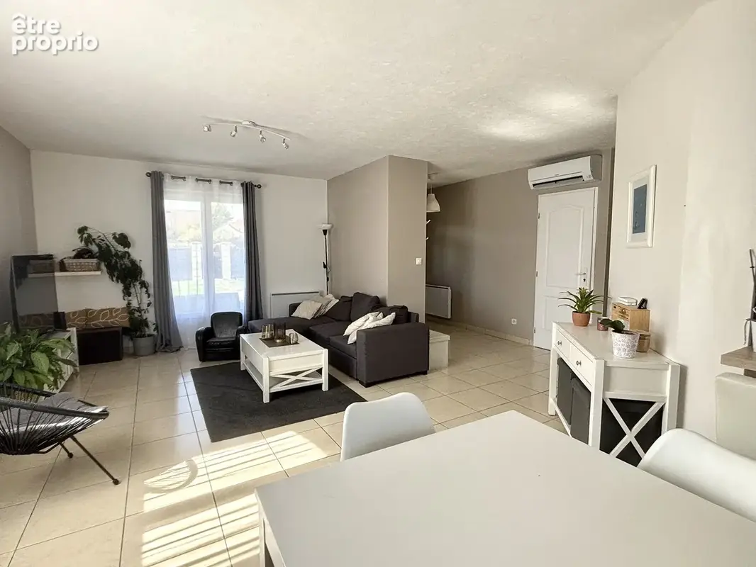 Belle maison de plain-pied sur la commune de Granges L'eveque - photo 2