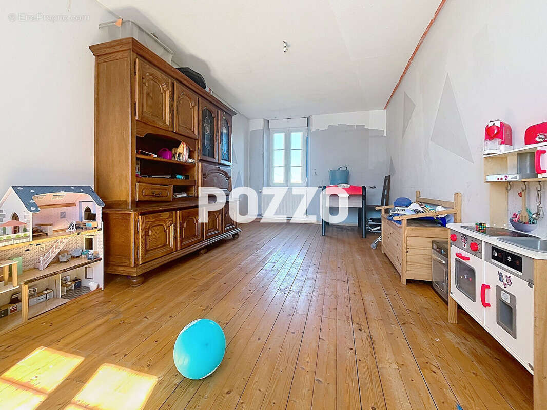 A Vendre  Maison ancienne  Foulognes (14240)  7 pièce(s) - photo 6