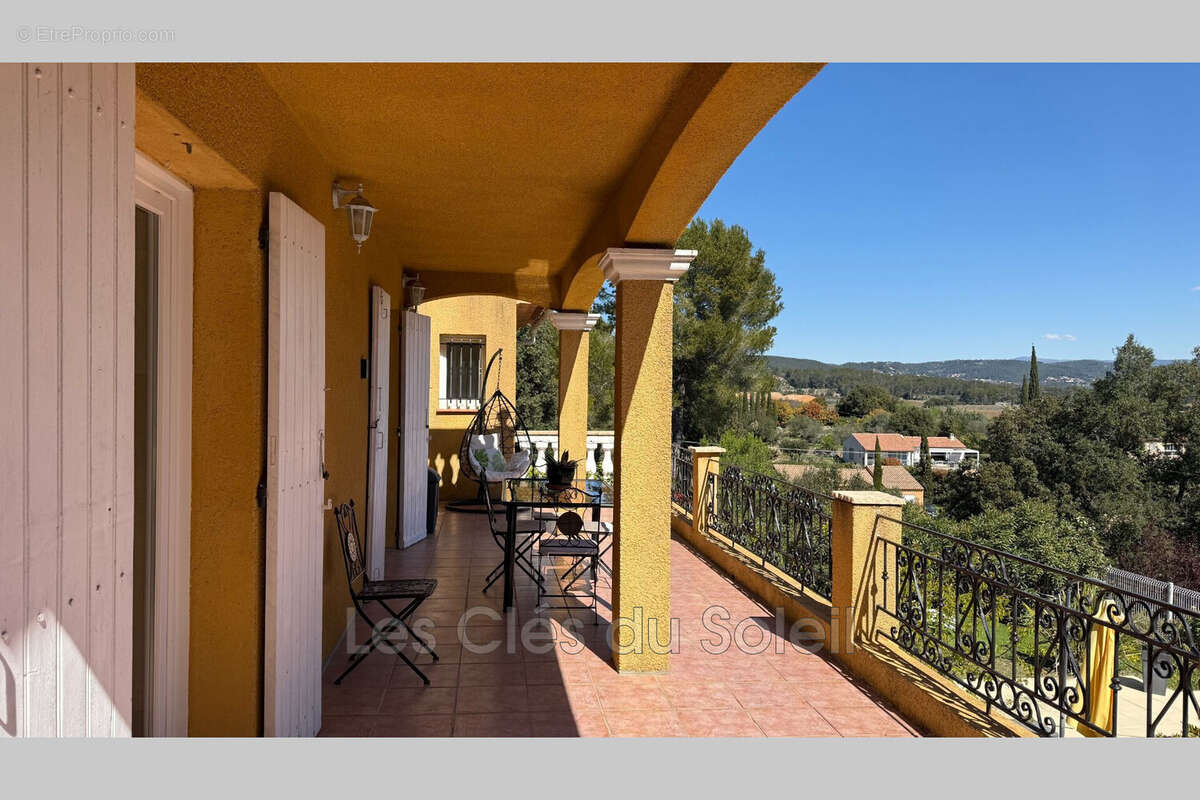 Maison à MONTFORT-SUR-ARGENS