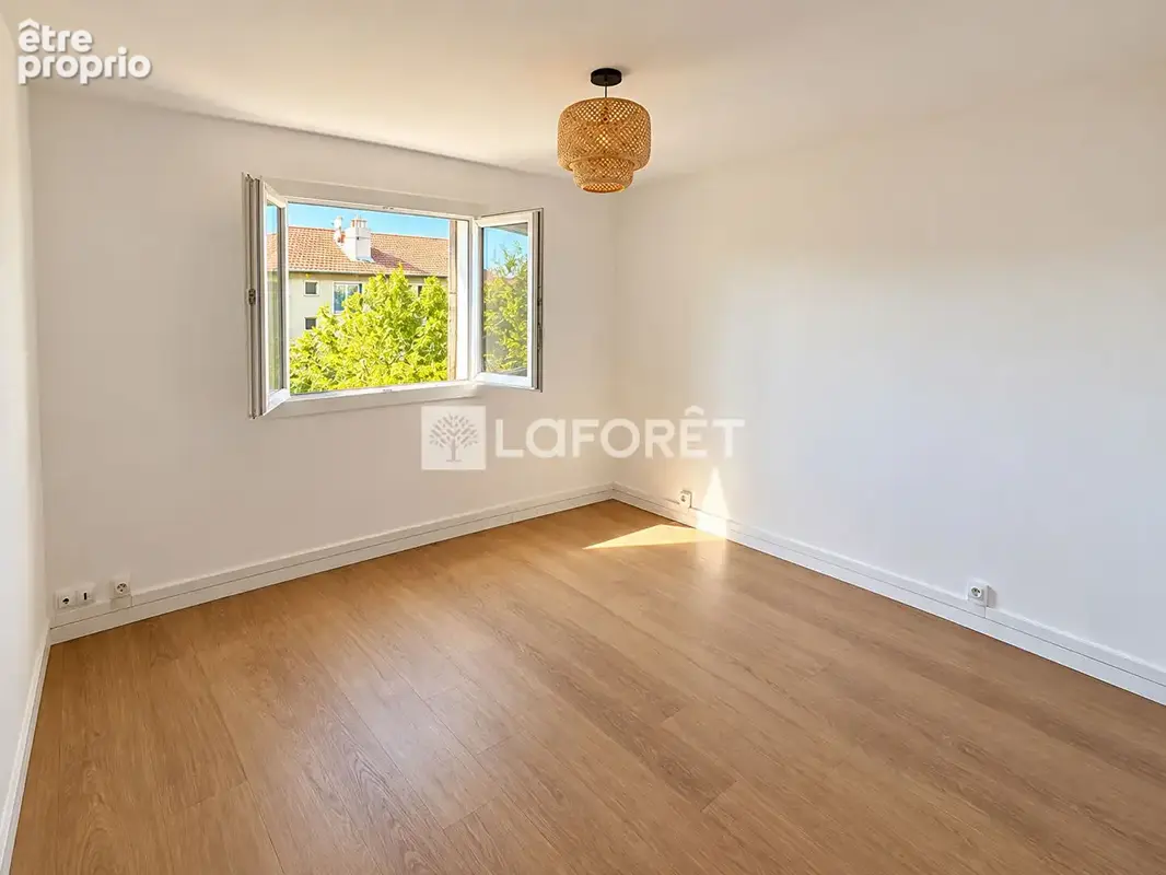 Appartement Marseille 3 pièce(s) 53 m2 - photo 8