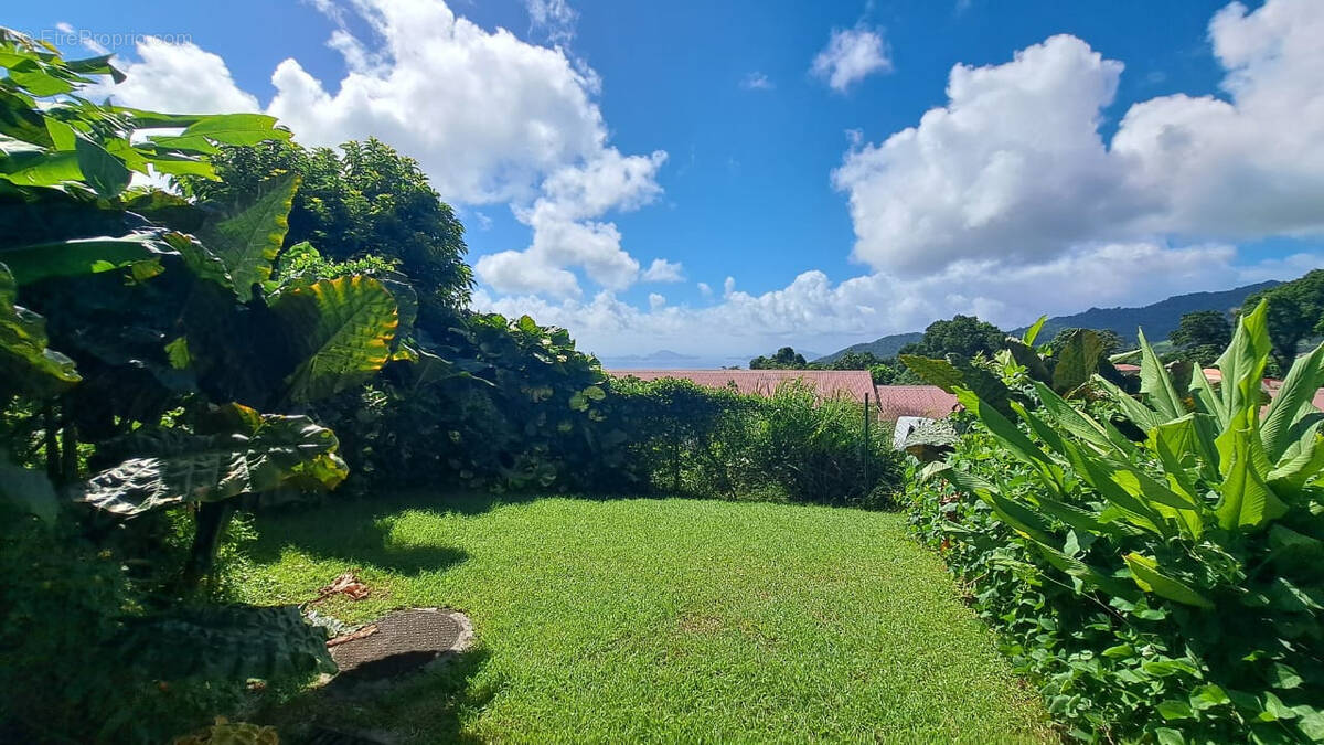 Appartement à GOURBEYRE