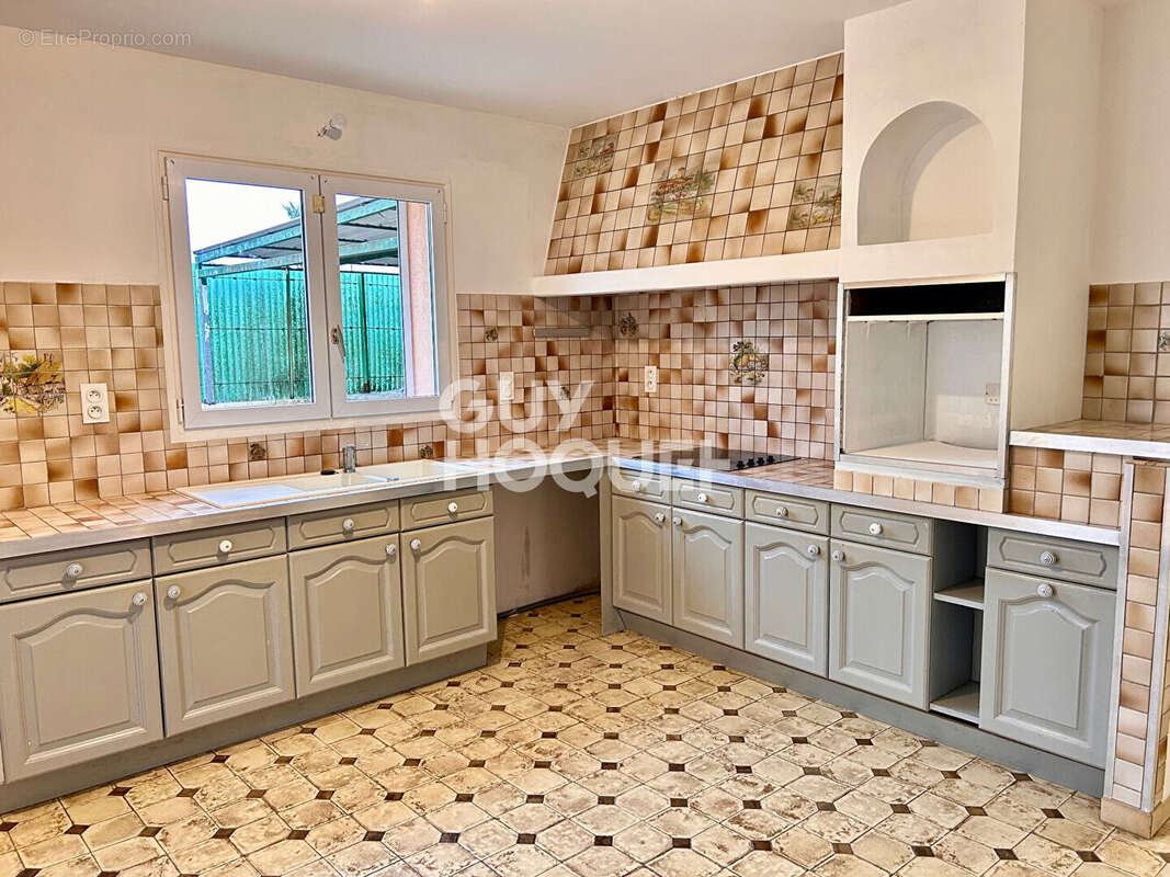 Maison Villeneuve De La Raho 150 m2 - photo 4