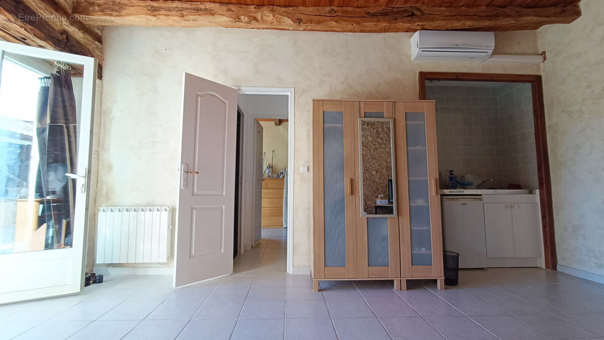 Maison à SARLIAC-SUR-L&#039;ISLE