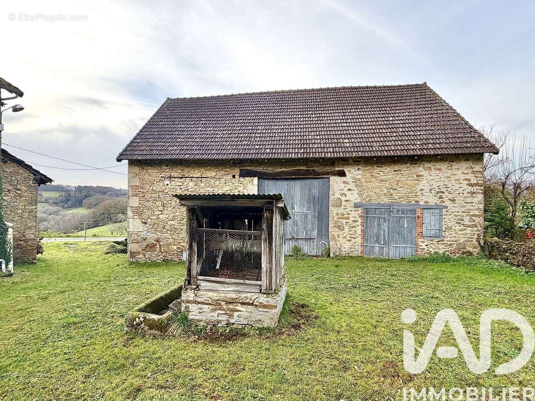Maison 75 m² à Saint-Martin-Sainte-Catherine  - photo 9