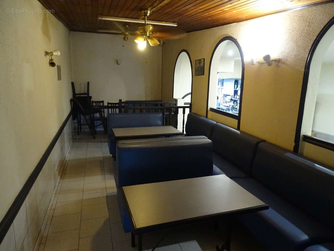 Commerce à MARSEILLE-15E