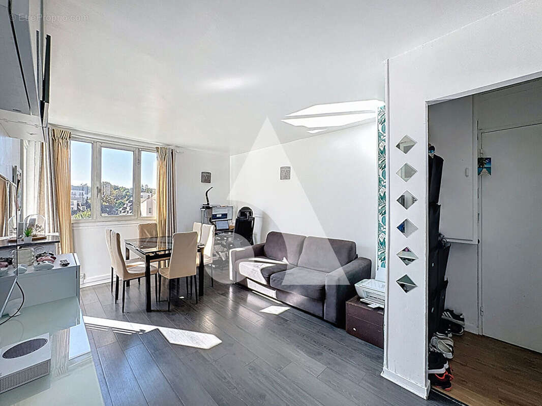 Appartement à RUEIL-MALMAISON