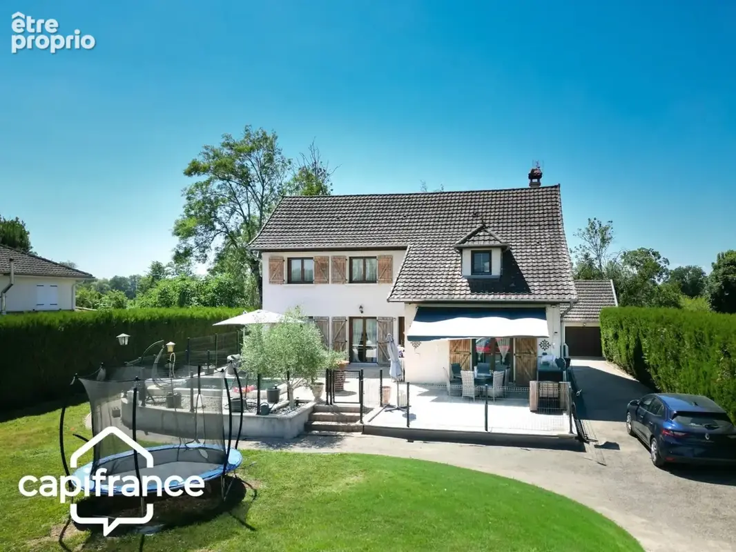 Maison à LE BOUCHAGE