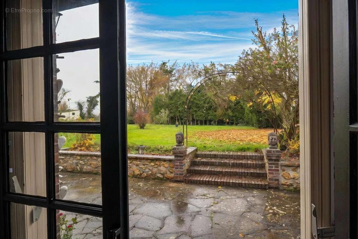 Longère De Caractère dans le Perche 300 M2 Sur Terrain De 9000m2 - photo 5