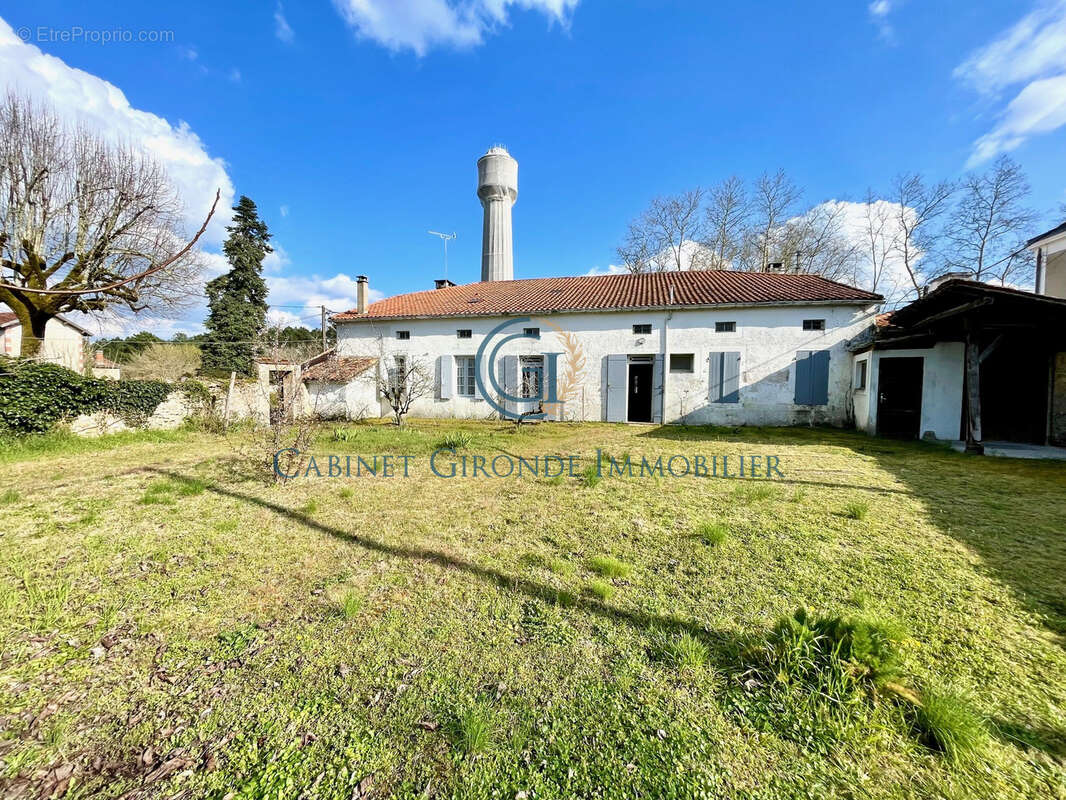 Maison à BAZAS