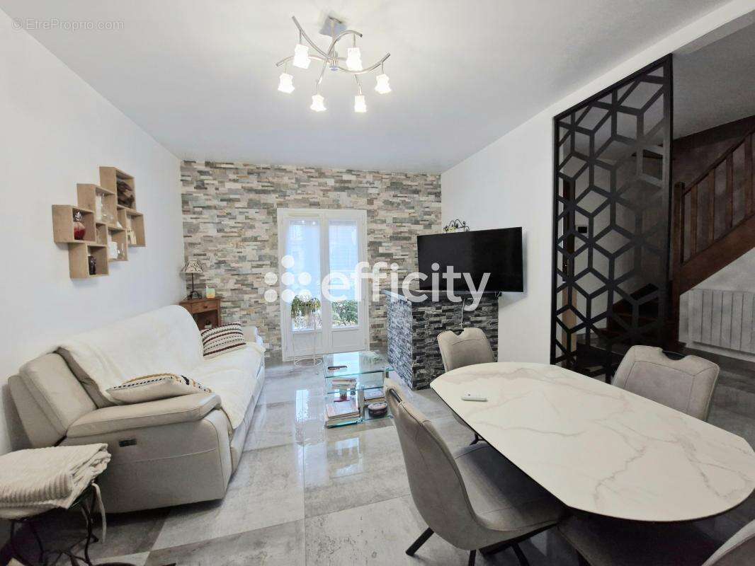 Maison à VILLEPARISIS