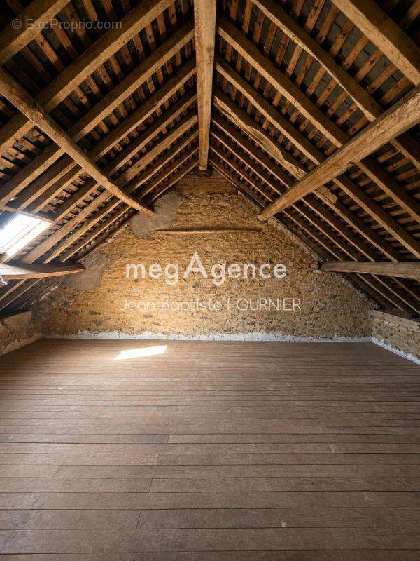 Maison de Maître avec dépendances – Terrain de plus de 4 400 m² - photo 14