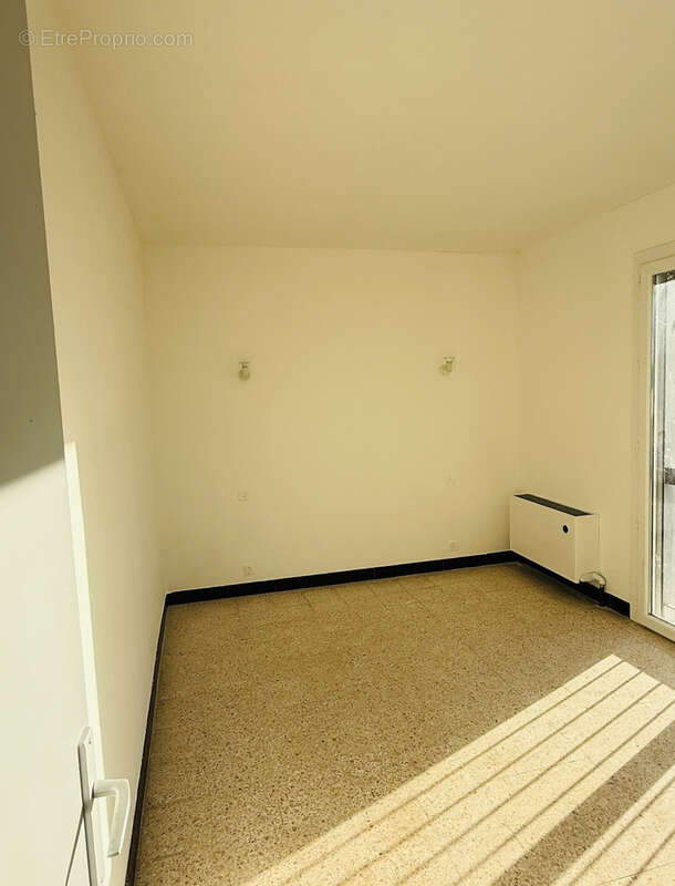 Appartement à LUNEL