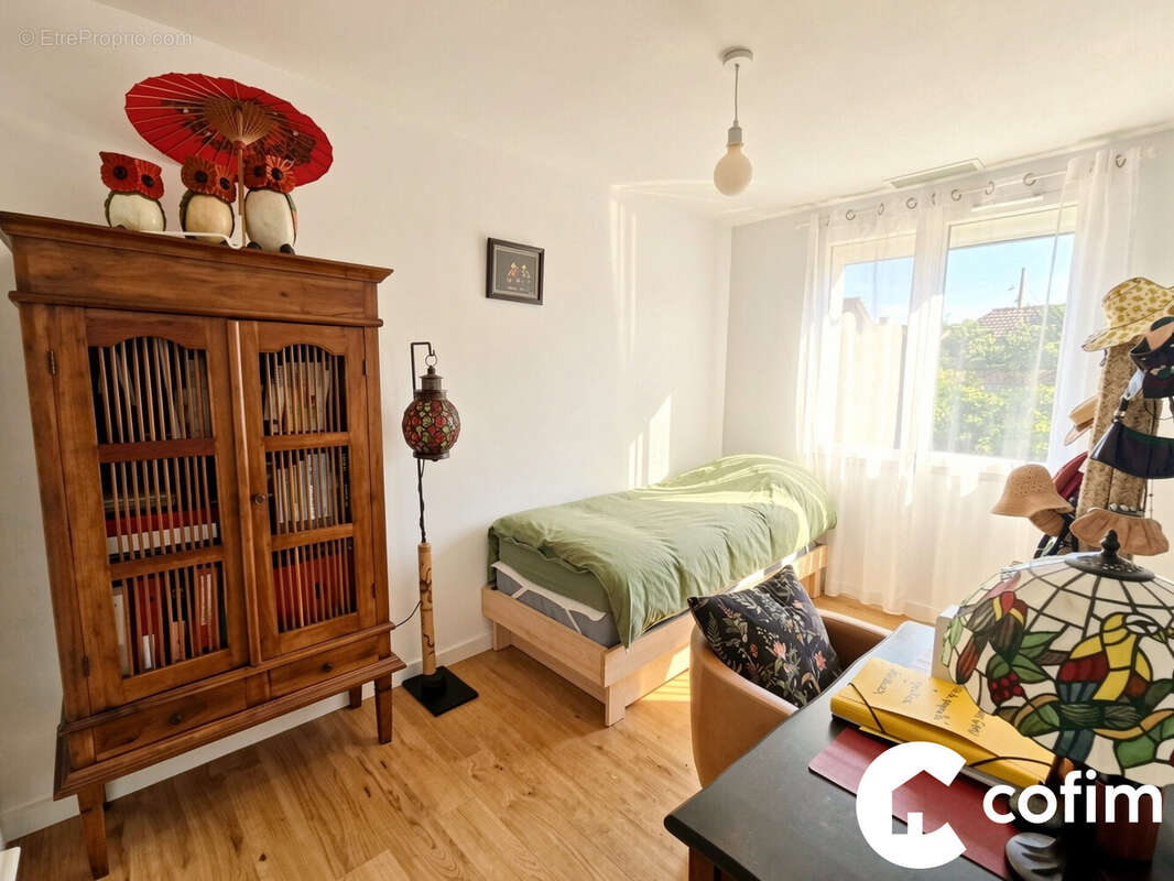 Maison 68 m² à Gan  - photo 8