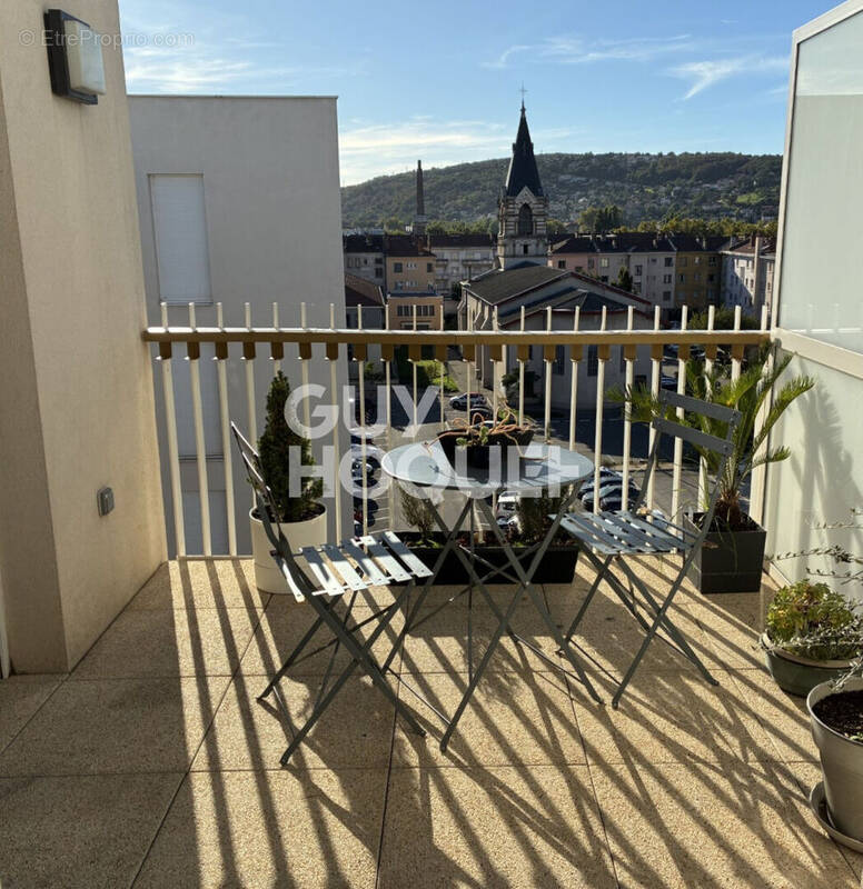 Appartement à GIVORS