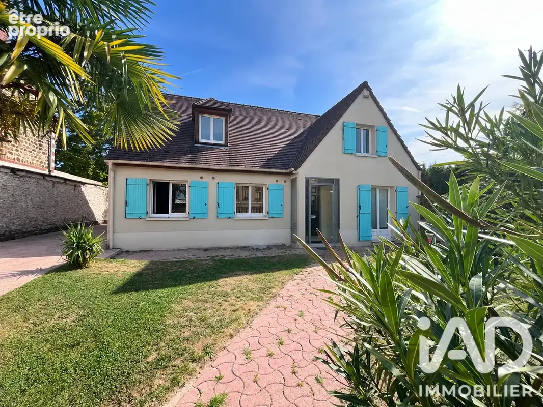 Photo 1 - Maison à VILLEMOMBLE
