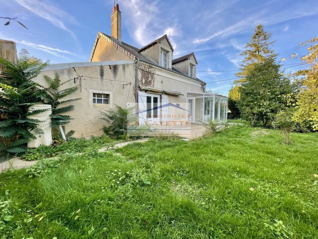 Appartement à DIORS