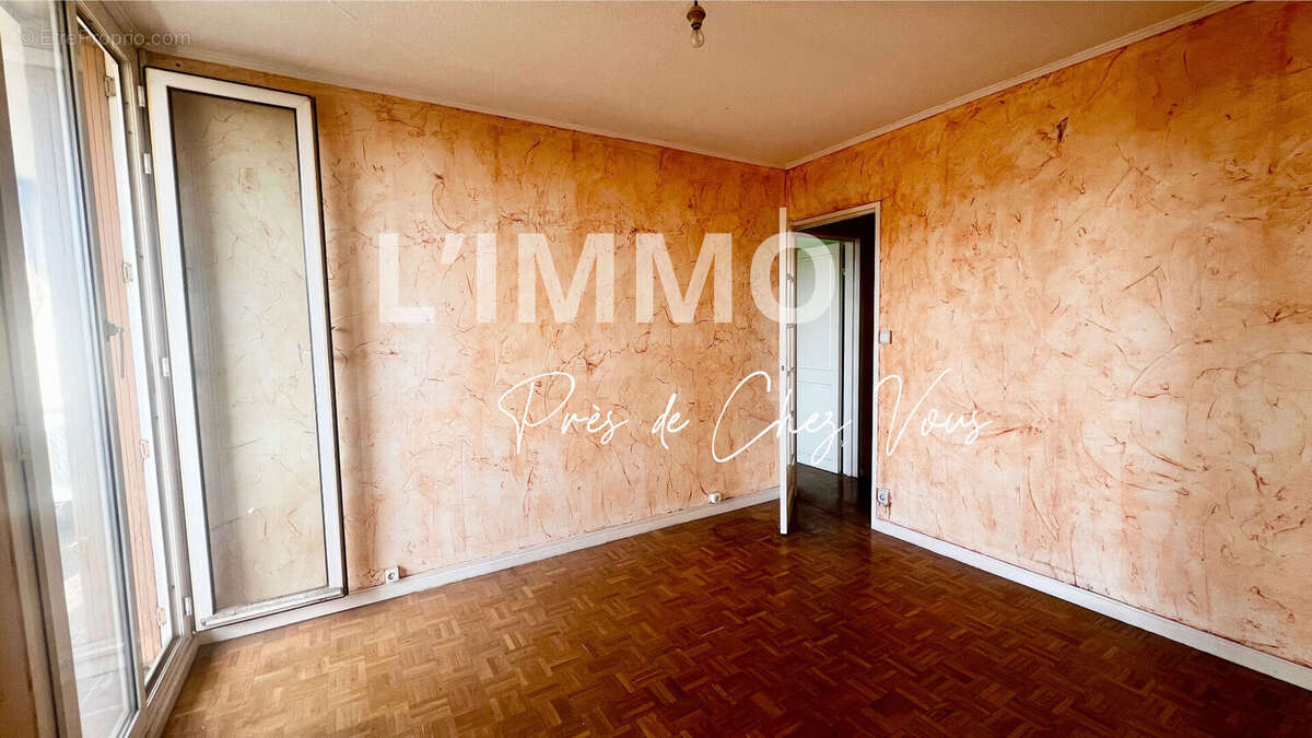 Appartement à MARSEILLE-11E