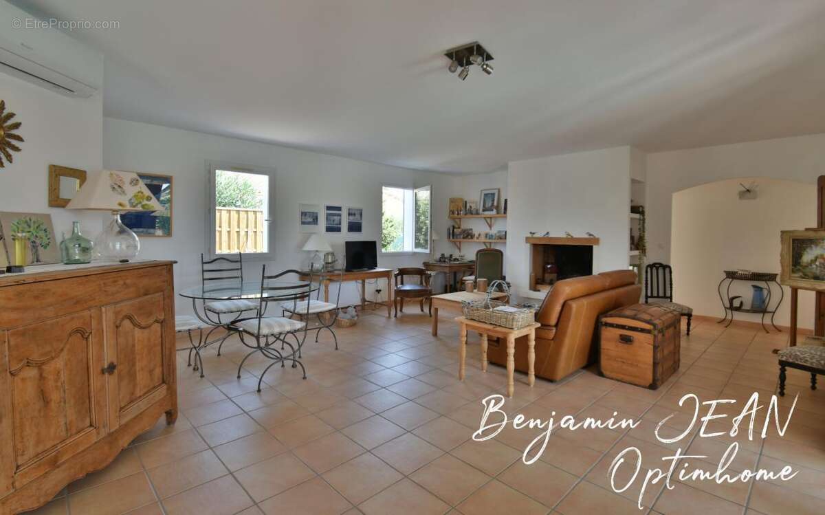 EN EXCLUSIVITÉ – Maison F4 de plain-pied avec piscine à Sérignan - photo 10