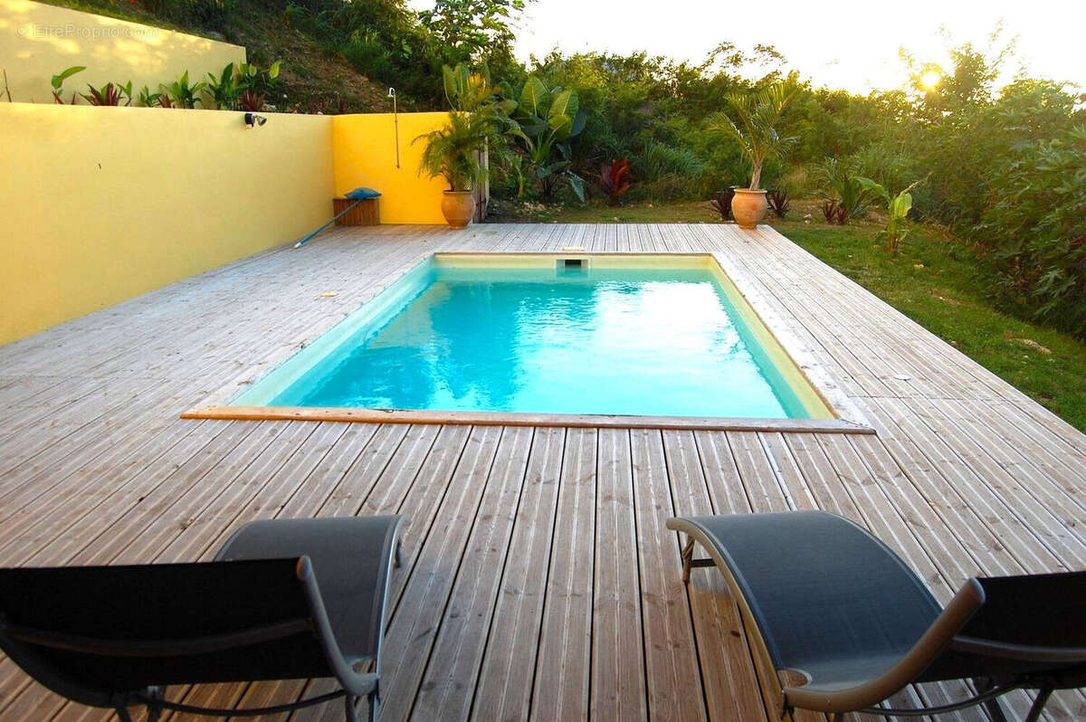 Maison à GRAND-BOURG