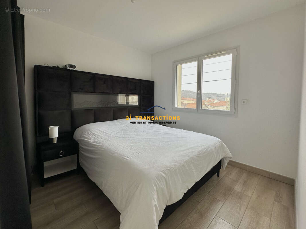 Maison à LA GRAND-CROIX