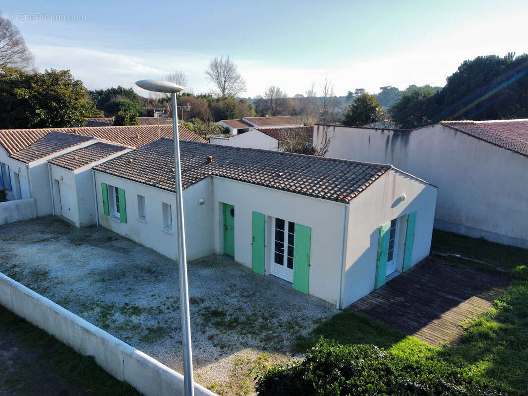 Maison à LE GRAND-VILLAGE-PLAGE