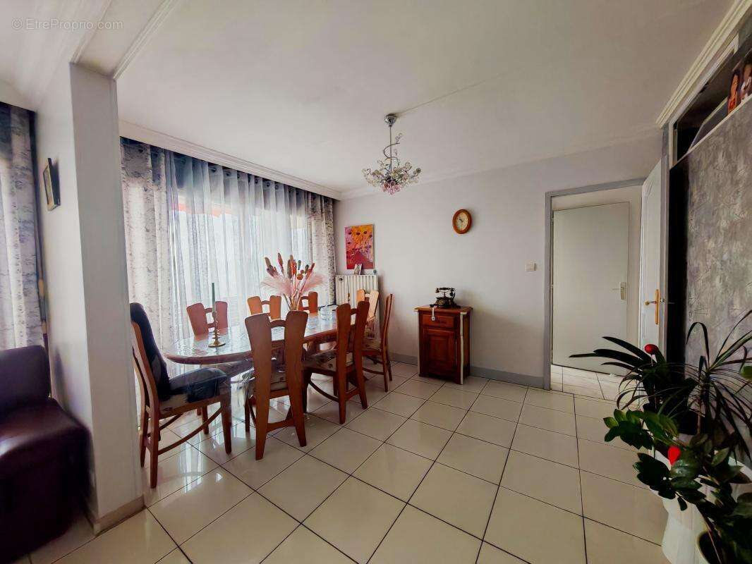 Appartement à GRENOBLE