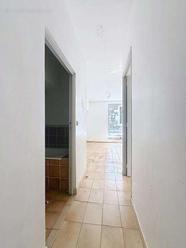 Exclusivité, Avignon extra muros proche rempart T2 avec terrasse - photo 8