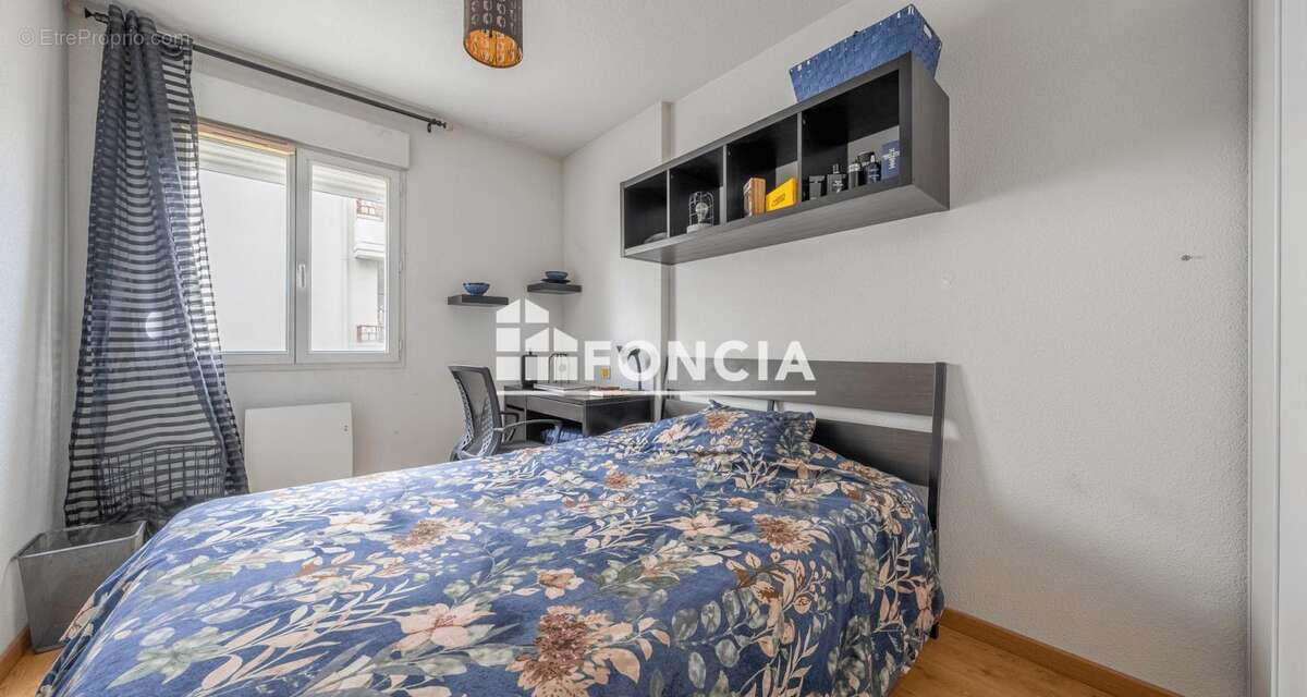 Appartement à VILLENAVE-D'ORNON