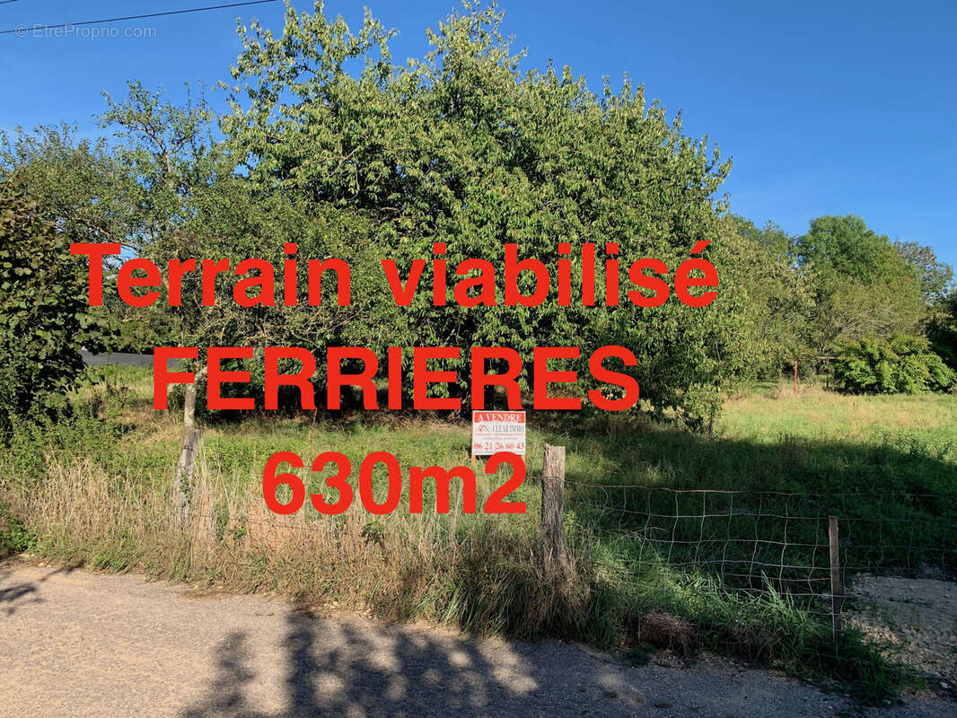 Terrain à FERRIERES