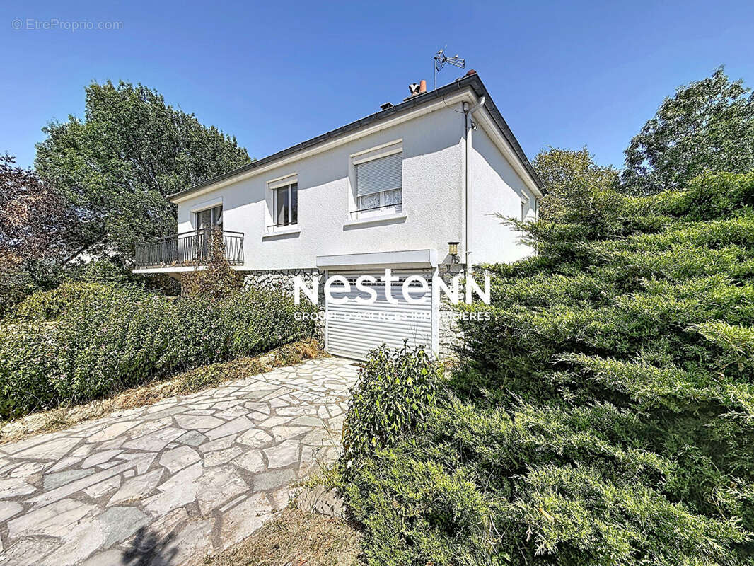Maison Chambray Les Tours 5 pièces - photo 8