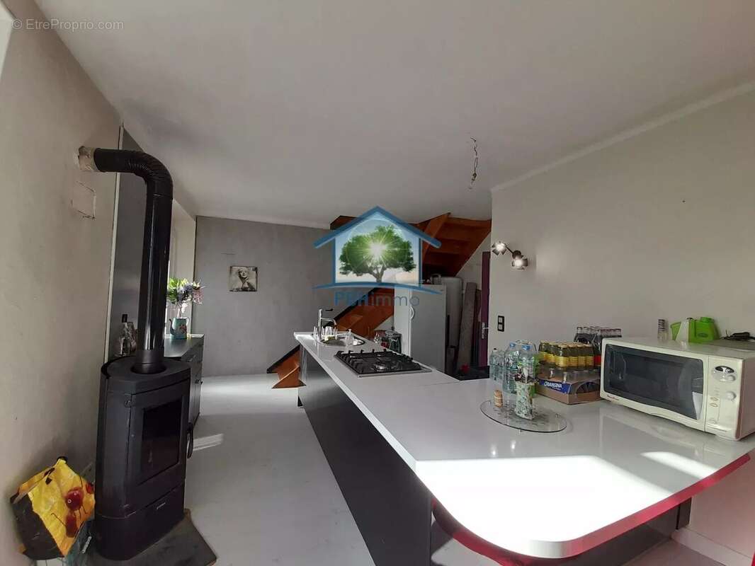 Commerce à MONT-DORE