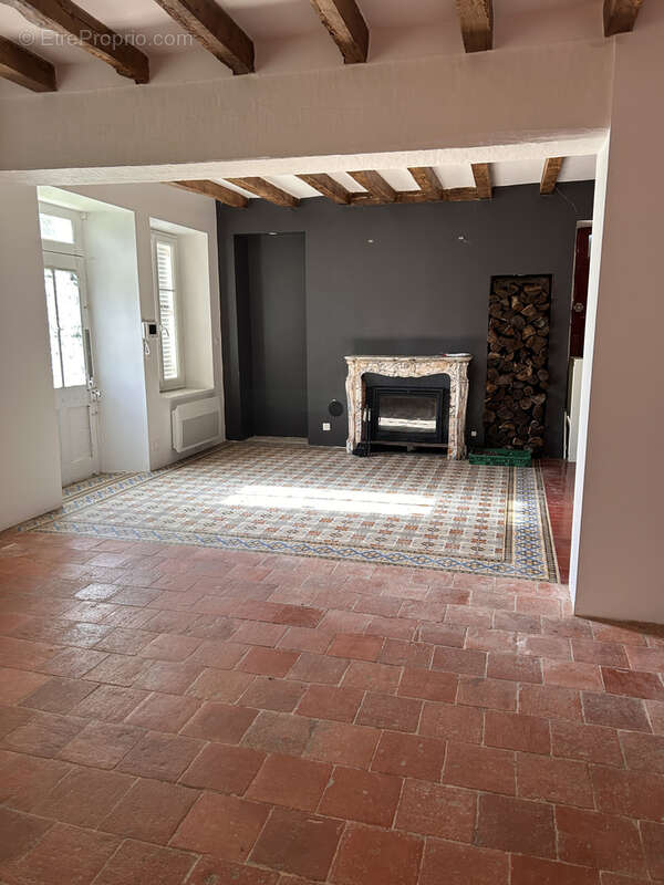 Maison à VILLELOIN-COULANGE