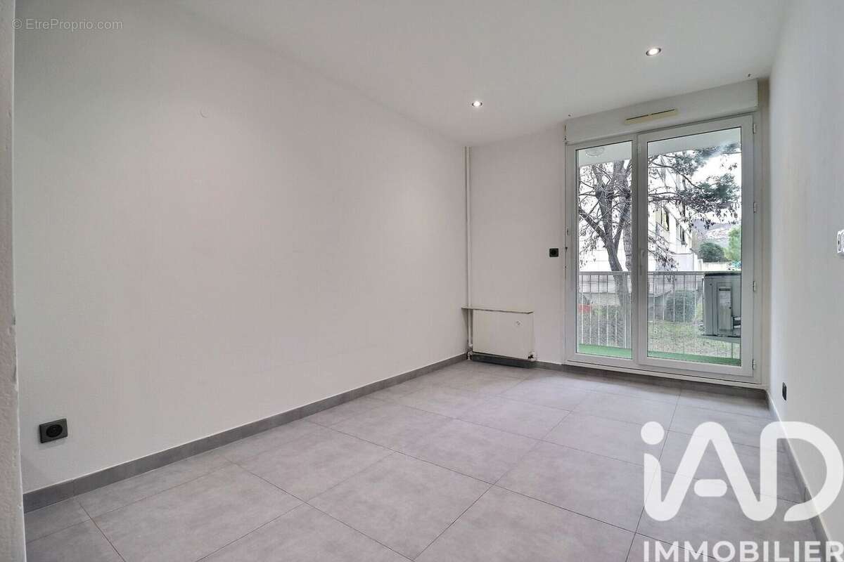 Photo 9 - Appartement à MARSEILLE-11E