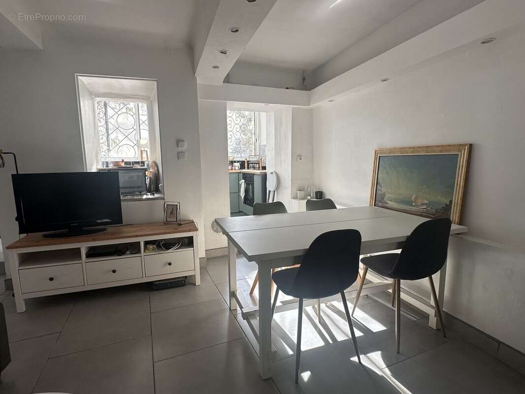Appartement à TRETS