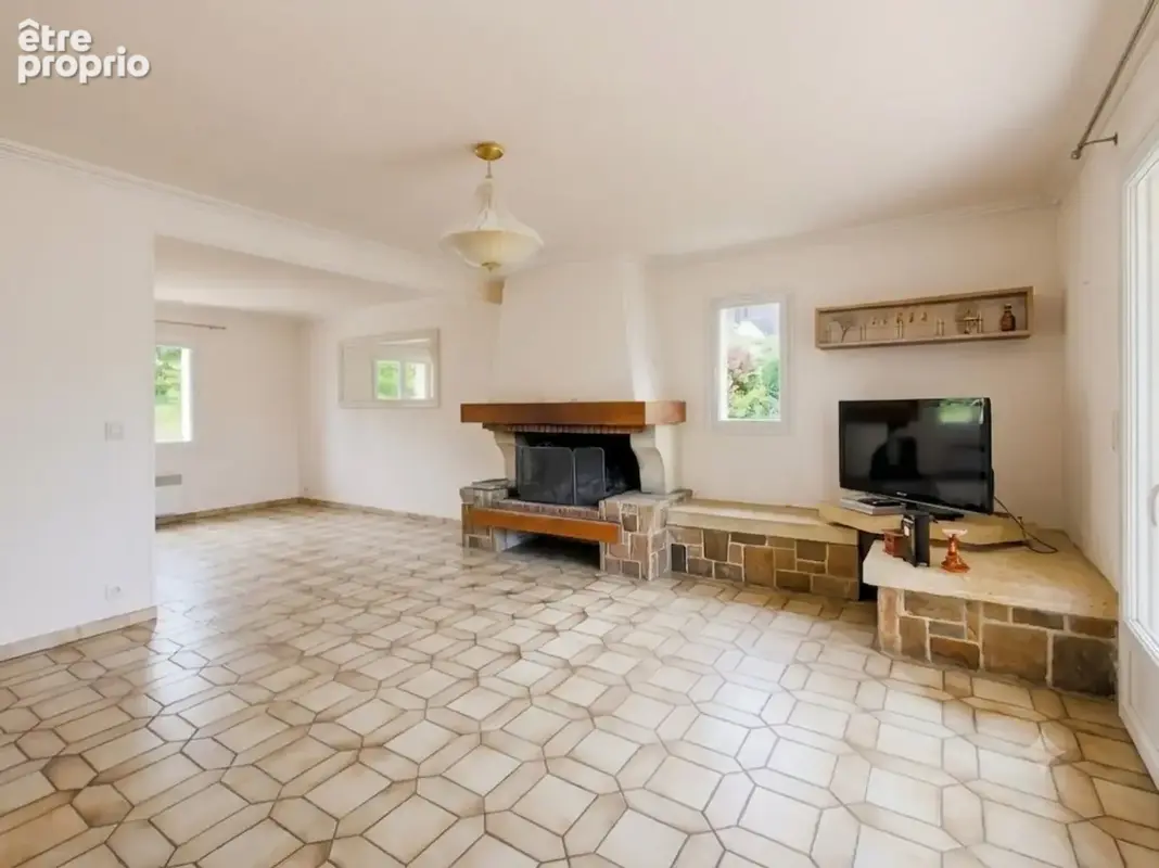 Maison familiale 4 chambres PARIGNE LE POLIN (72) 5 MN GUECELARD - photo 5