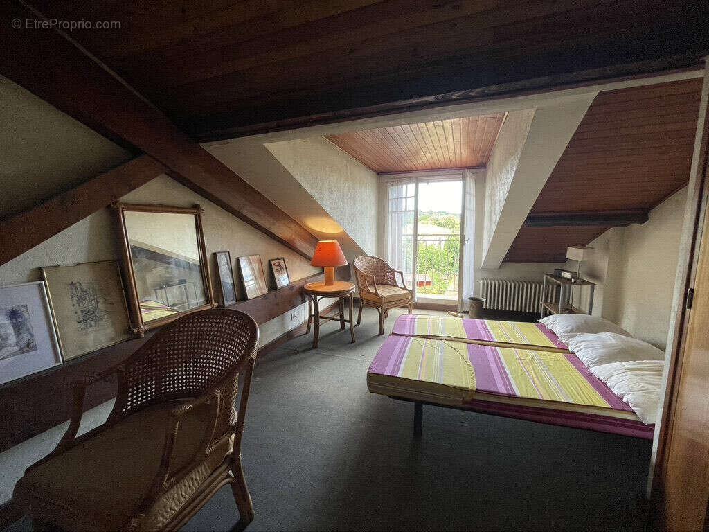 Maison 241 m² à Saint-Ambroix  - photo 9