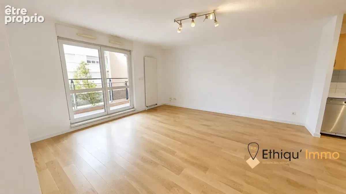 Appartement 4 pièces 95 m² à vendre à Strasbourg (67100) - photo 4