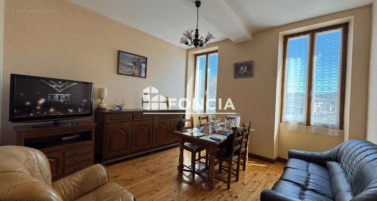 Appartement à AUBIN