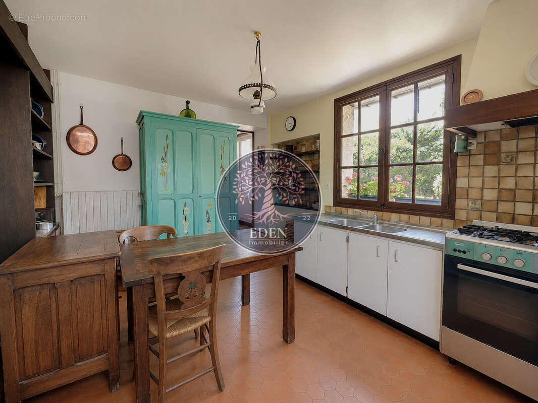 Maison 6 pièces 3 chambres + Maison 2 pièces 1 chambre - photo 11