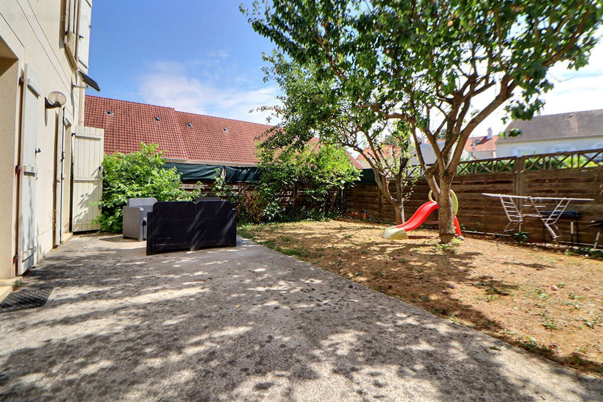 Maison 93m² à sarcelles - photo 2
